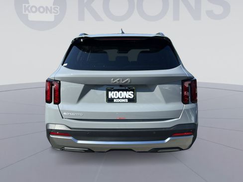 New 2026 Kia Sorento S FWD image 5