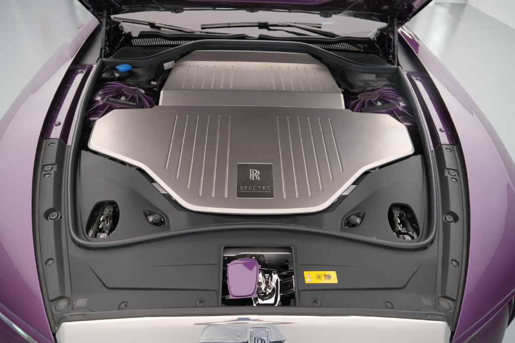 Used 2024 Rolls-Royce Spectre w/ Spectre Launch Package AWD/4WD image 36
