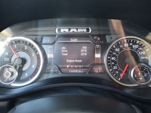 Used 2020 RAM 3500 Laramie AWD/4WD image 34