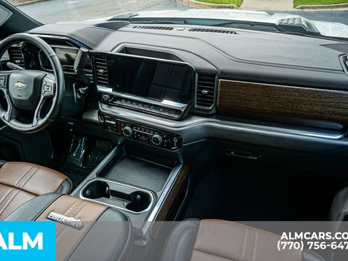 Used 2025 Chevrolet Silverado 3500 High Country w/ High Country Premium Package AWD/4WD image 28