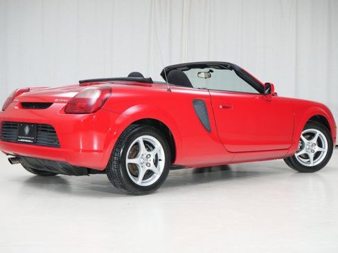 Used 2001 Toyota MR2 image 12