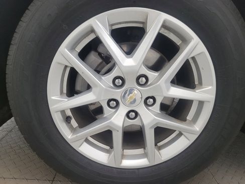 Used 2022 Chevrolet Equinox LS w/ LPO, Floor Liner Package image 31