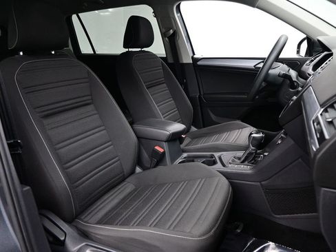 Used 2022 Volkswagen Tiguan S FWD image 10