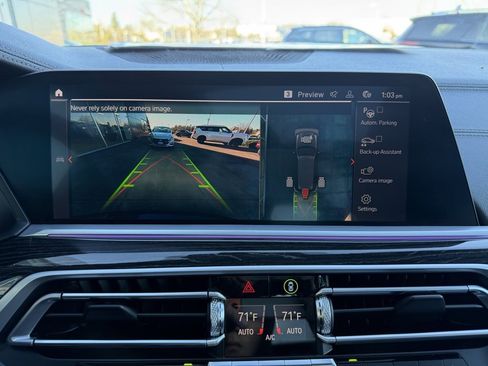 Used 2019 BMW X7 xDrive50i w/ M Sport Package image 23