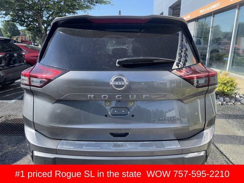 Used 2025 Nissan Rogue SL w/ SL Premium Package AWD/4WD image 5