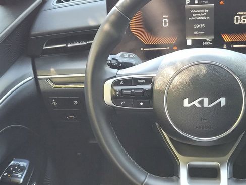 Used 2025 Kia K5 GT-Line w/ GT-Line Premium Package FWD image 12