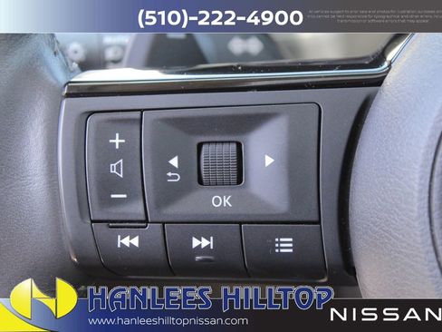 Used 2023 Nissan Rogue SL w/ SL Premium Package image 28