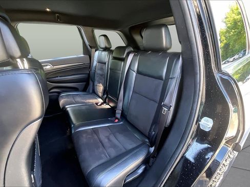 Used 2021 Jeep Grand Cherokee Laredo X AWD/4WD image 19