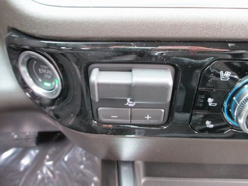 New 2026 GMC Sierra 1500 SLT w/ SLT Premium Plus Package image 19