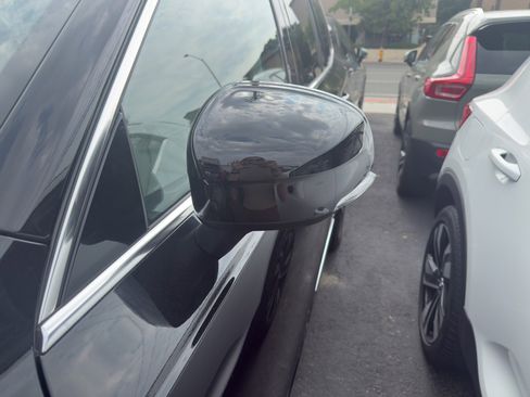 Certified 2023 Volvo XC90 T8 Plus image 13