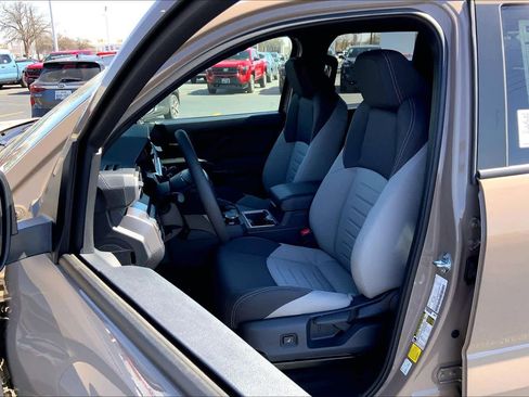 New 2026 Toyota Tacoma TRD Sport image 9