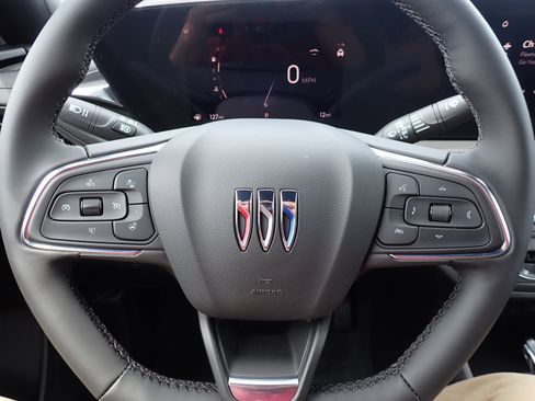 New 2025 Buick Envista Preferred image 20