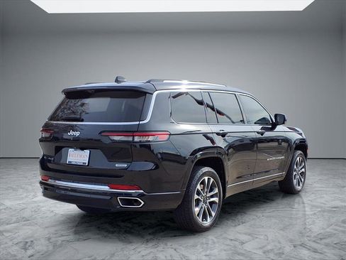 Used 2023 Jeep Grand Cherokee L Overland w/ Advanced Protech Group III image 7