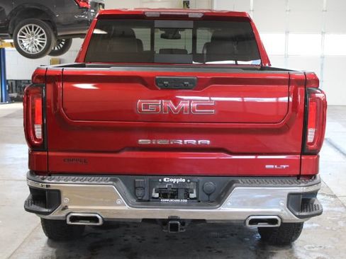 Used 2022 GMC Sierra 1500 SLT w/ SLT Premium Plus Package image 7