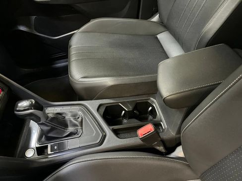 Used 2023 Volkswagen Tiguan SE FWD image 17