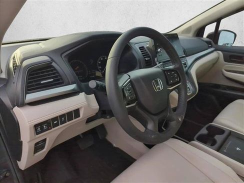 Used 2025 Honda Odyssey EX-L image 12