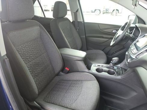 Used 2023 Chevrolet Equinox LT image 10