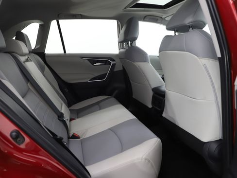 Used 2025 Toyota RAV4 XLE Premium w/ Weather Package image 14