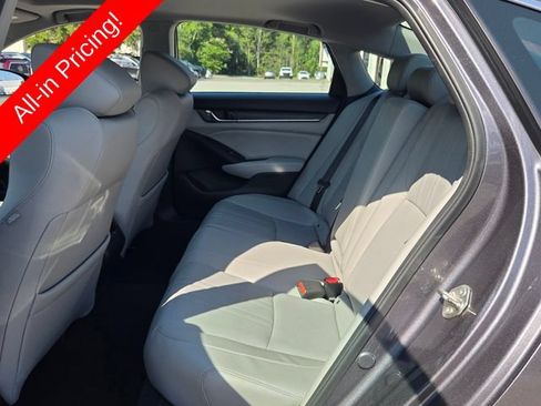 Used 2018 Honda Accord EX-L image 10