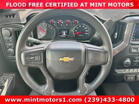 Used 2022 Chevrolet Silverado 1500 Custom AWD/4WD image 21
