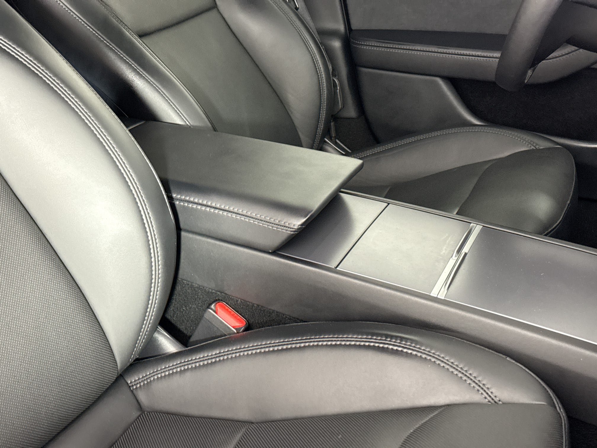 Used 2025 Tesla Model 3 Long Range AWD/4WD image 35