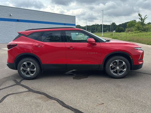 Used 2024 Chevrolet Blazer LT w/ Convenience Package FWD image 6