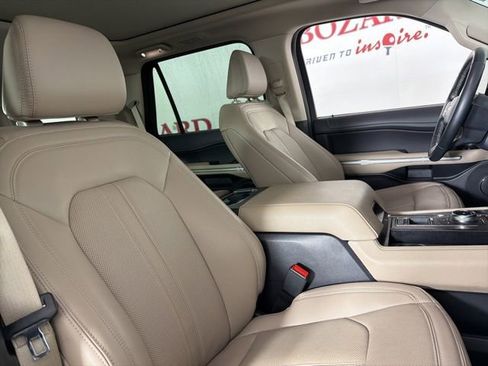Certified 2024 Ford Expedition Limited RWD image 16