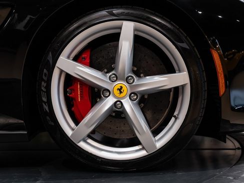 Certified 2020 Ferrari GTC4Lusso T image 16