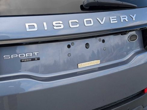 Used 2020 Land Rover Discovery Sport S image 11