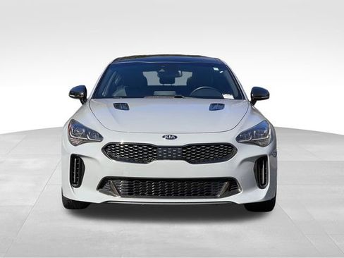 Used 2018 Kia Stinger GT1 image 8