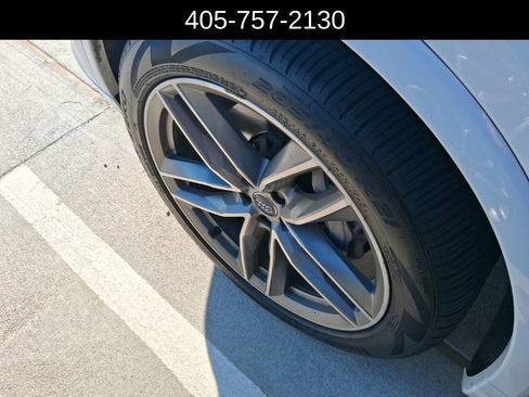 Used 2017 Audi Q7 3.0T Prestige w/ Prestige Package image 12