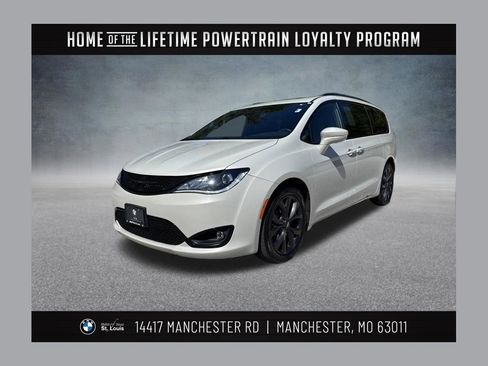 Used 2020 Chrysler Pacifica Limited image 1