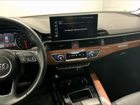 Used 2023 Audi A4 2.0T Premium w/ Convenience Package image 9