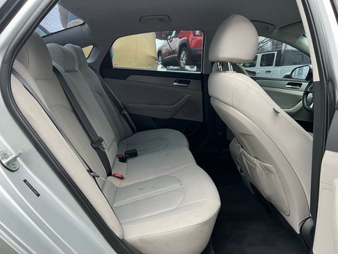 Used 2019 Hyundai Sonata SE image 14