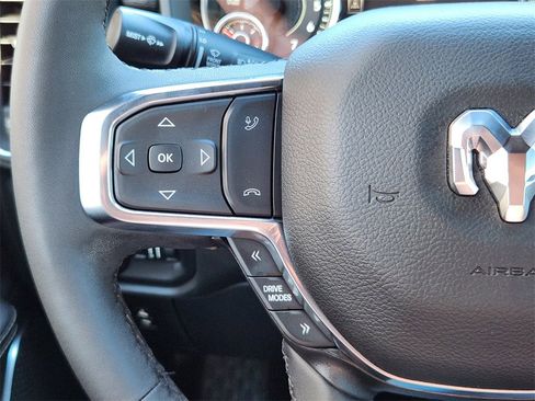 Used 2025 RAM 1500 Laramie image 19