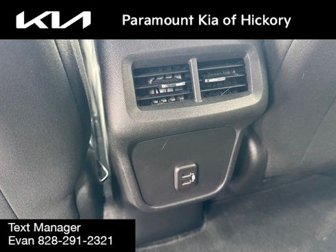Used 2023 Chevrolet Equinox LT FWD image 15