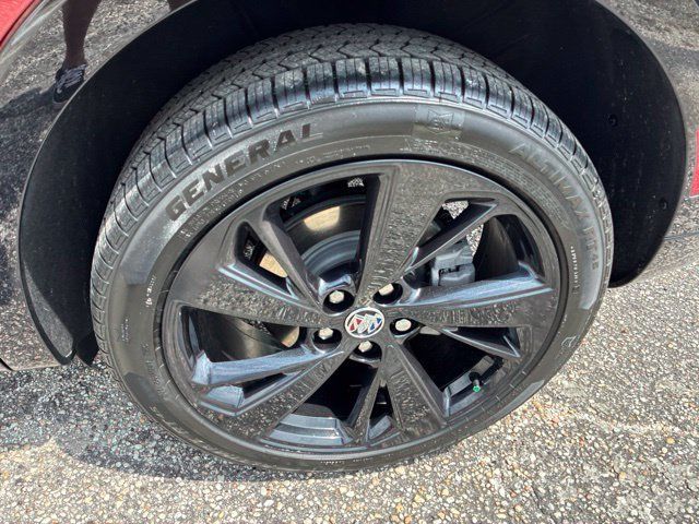 Used 2023 Buick Envision Preferred FWD image 12