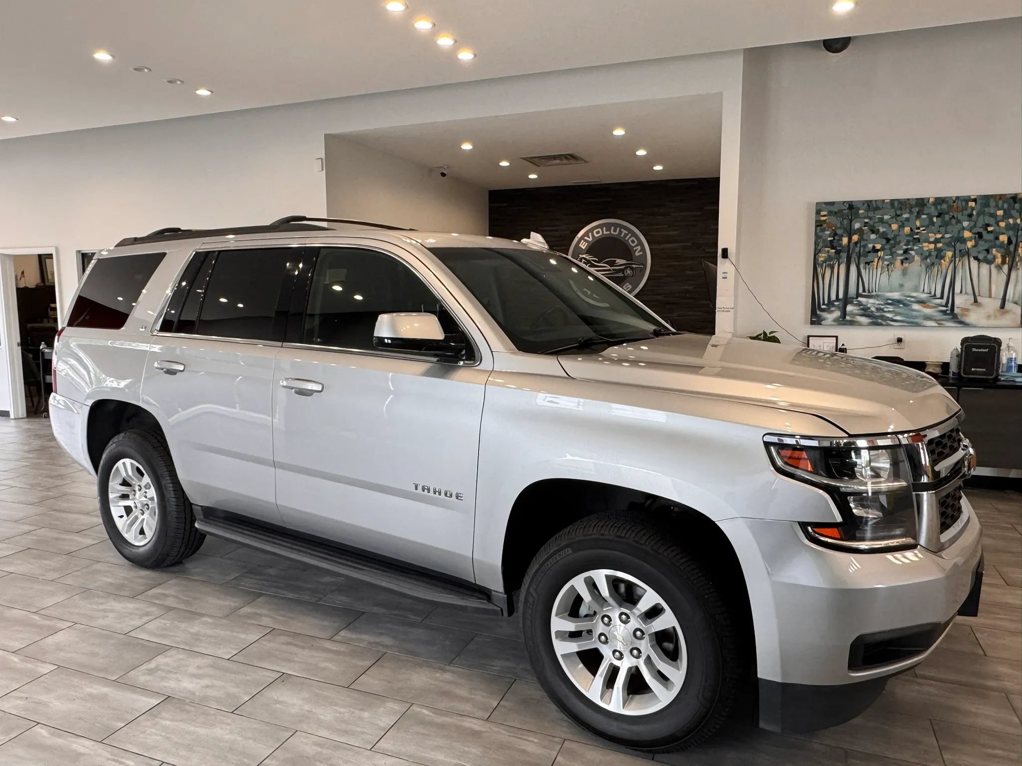 Used 2018 Chevrolet Tahoe LT AWD/4WD image 4