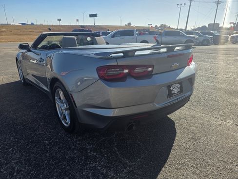 Used 2023 Chevrolet Camaro LT image 5
