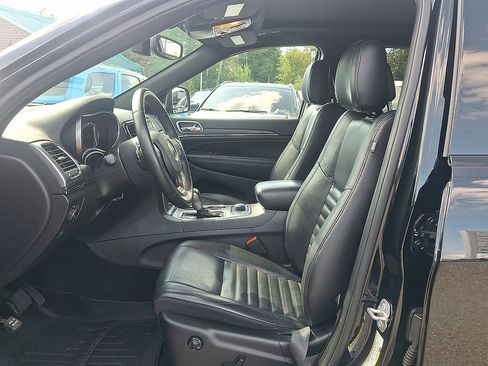 Used 2019 Jeep Grand Cherokee Limited X AWD/4WD image 17