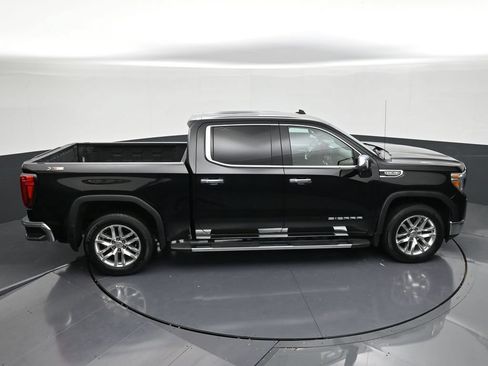 Used 2019 GMC Sierra 1500 SLT w/ SLT Premium Package AWD/4WD image 17