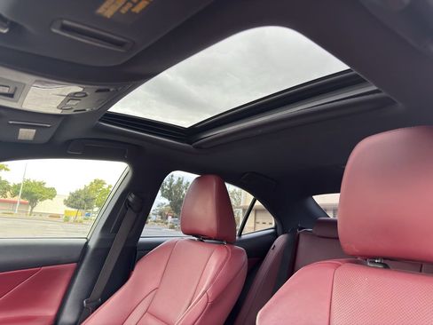Used 2017 Lexus IS 300 F Sport w/ F Sport Package AWD/4WD image 12