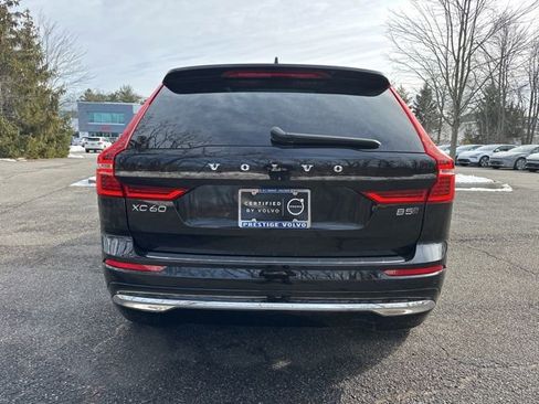 Certified 2023 Volvo XC60 B5 Plus image 7