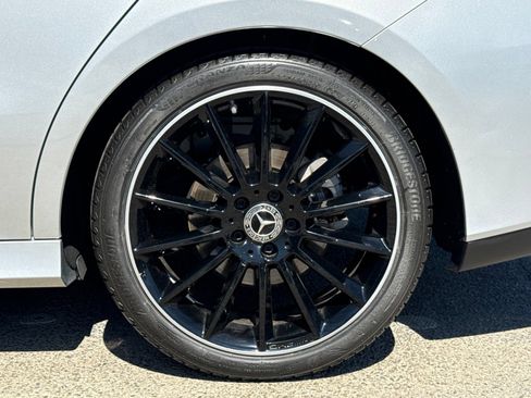 Used 2023 Mercedes-Benz CLA 250 image 17