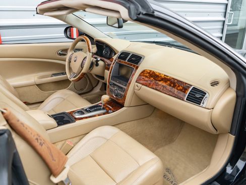 Used 2007 Jaguar XK Convertible RWD image 26