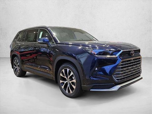 New 2026 Toyota Grand Highlander AWD Hybrid image 6