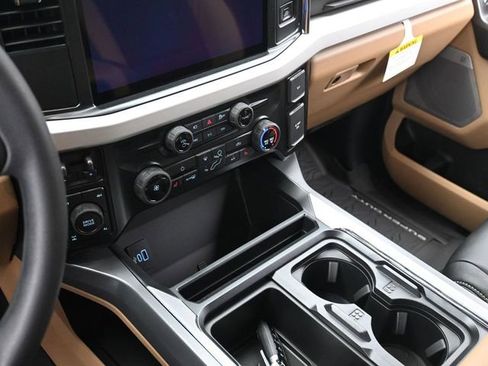 New 2025 Ford F250 XLT w/ Black Appearance Package image 23