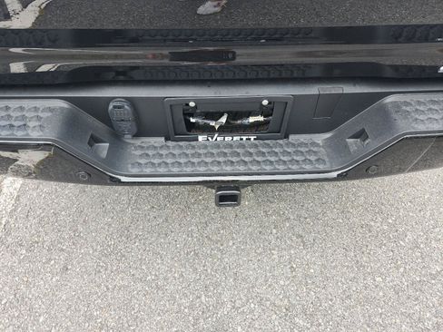New 2026 GMC Canyon AT4 w/ AT4 Premium Package AWD/4WD image 6