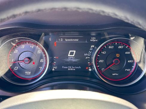 Used 2023 Dodge Charger SXT image 25