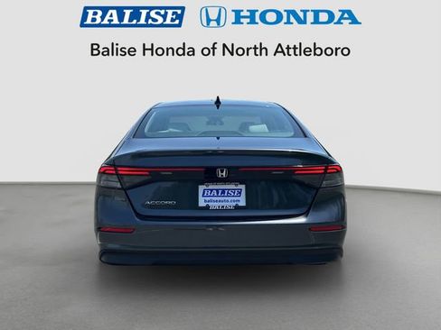Used 2025 Honda Accord SE image 4